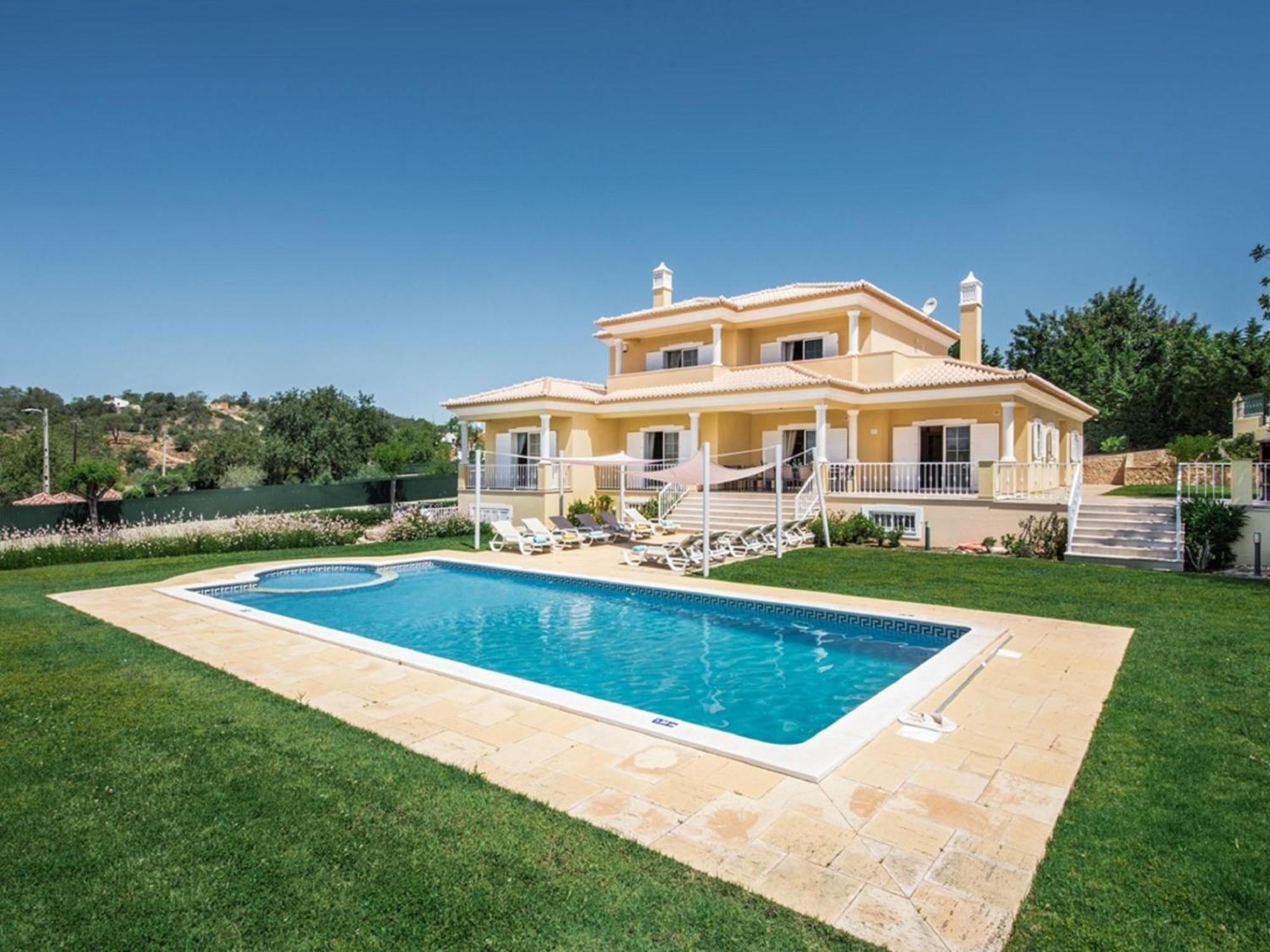 Monte Sol By Interhome *
